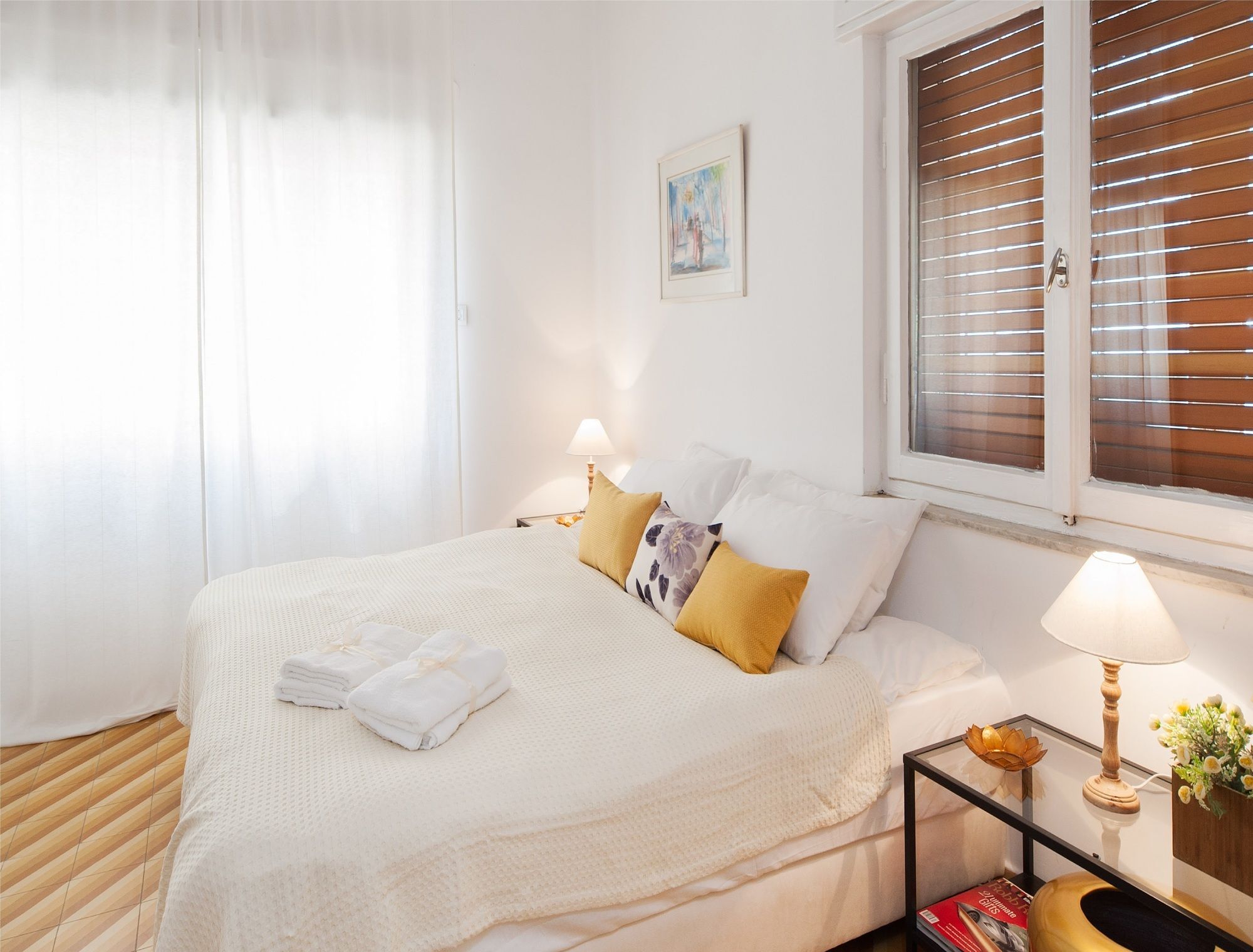 Charming 2Bd Apt W/ Balcony By Sea N' Rent Tel Aviv Eksteriør bilde